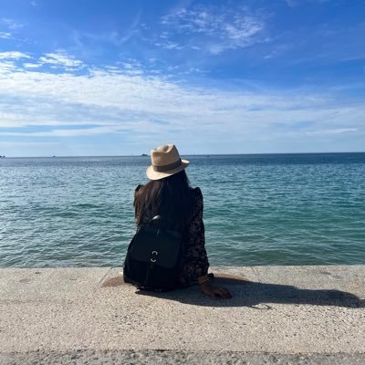 shruthy_95v's profile picture. 