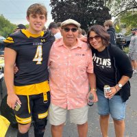 Ben Wellhoefer (@17bdub) 's Twitter Profile Photo Ben Wellhoefer (@17bdub) 's Twitter Profile Photo