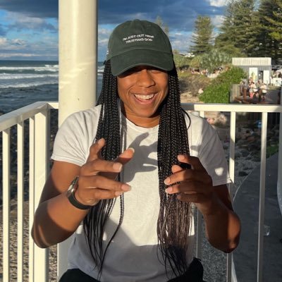 ARI_kari15's profile picture. Jesus | The University of Virginia | 1920 💙🕊 |