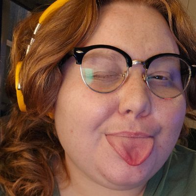 27 | 🔞 | mental health | queer | disabled | spoonie | healing isnt linear