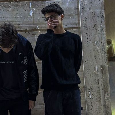 HANIxD2000's profile picture. slightly autistic
Someone is sitting in the shade today because someone planted a tree a long time ago.