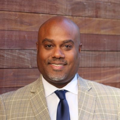 Organizational Development & Diversity Specialist at WakeMed and Global Consultant 🌍 (Trainer • Facilitator • Coach) He/Him 👌🏾♦️#BecomeBetter