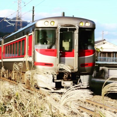 鉄道/バス/飛行機✈️ /鉄道模型/鉄印/関西在住Instagramメインで活動中!日本全国を旅しています。旅での新たな発見を共有できたらと思っております。旅や鉄道が好きな方フォロー大歓迎です!これからも全国各地を旅していきますので宜しくお願いします。R7.2.19 47都道府県制覇!その他将棋/野球観戦(阪神)も