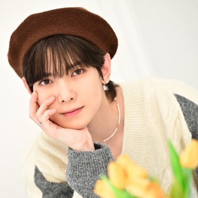 ♡.°୭ ୨୧ Yeosang – when you smile, sun 𝒮𝒽𝒾𝓃𝑒𝓈 ☀️ ⌌ ᴍᴏᴀ + ᴀᴛɪɴʏ ⌏ ✧ 24, Multifandom ✧ (they/them)