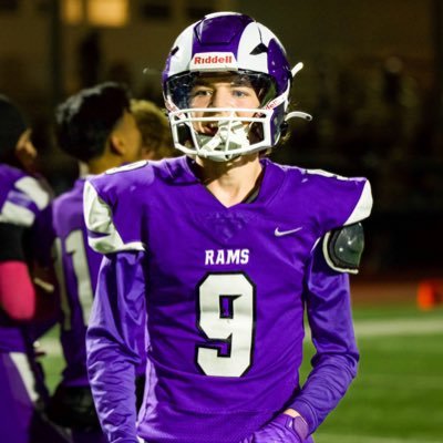 North Thurston High School ‘24 WA 🌲 | WR/DB | 5’10 | 140 lbs | #9 | Football | Track | 100m PR 11.81 | 40 yard time 4.65 | Email: luke1bowser9@yahoo.com |