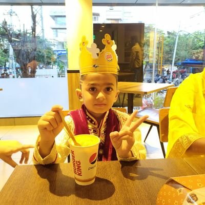 Irfanashjamadar's profile picture. 😊Zindagi to bewafa hy ek din thukarayegi, Maut mehbooba hy apne sang le jayegi😊