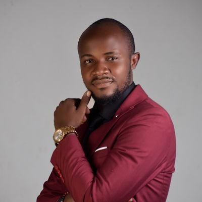 SamuelMutombo's profile picture. #Jeune entrepreneur
Designer graphiste 
photographer