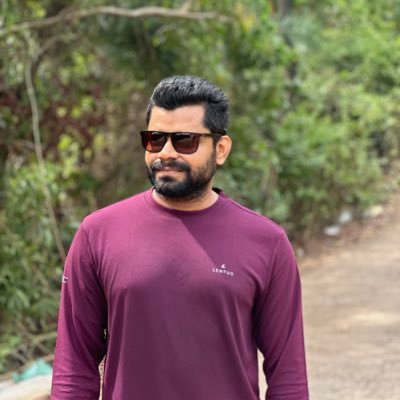 roshansanuy's profile picture. Attitude matters...