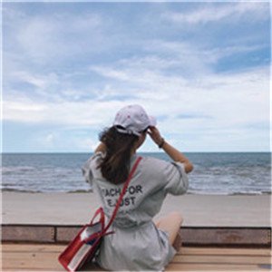 Thedif357113's profile picture. A woman is a dish for the gods, if the devil dress her not.