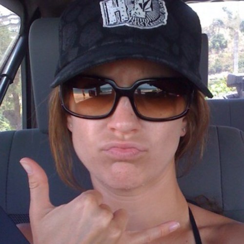 Heathie_Pie's profile picture. Mom of 3. ICU nurse. Human.