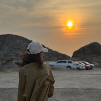 Shahadb61's profile picture. Nothing to say