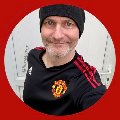 @ManUtd #MUFC / Horror films 🎥👻 / Guinness & Rum lover / #Boxing / Born in the Channel Islands I’m part British part Irish ☘️ / @IrishRugby / Love darts