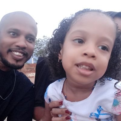 FelipeRibe14's profile picture. Alguém que acredita na vida e acredita em Deus. 
Creio existir mais do que o aqui e agora.