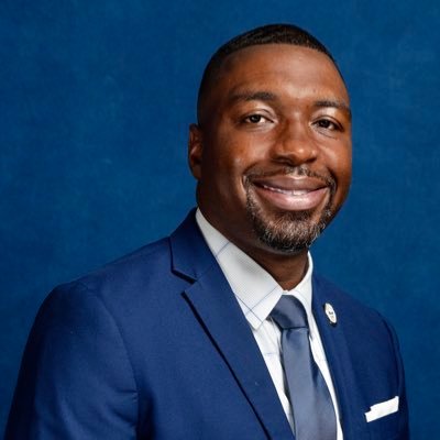 God Fearing | Asst. Professor (Sports Science) | Faculty Athletics Representative | 9 years of D1 men’s b-ball coaching experience | 2-sport D1 Athlete #JSUalum