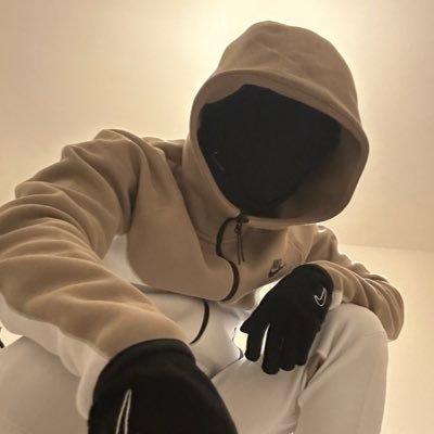 FeratKrasniqi14's profile picture. Stuff