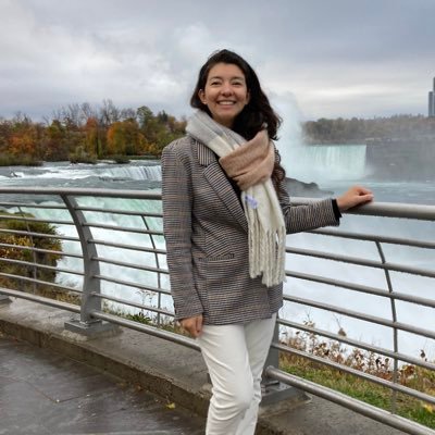 MrsDianeFox's profile picture. Wife/Mom of 3 | Director of Bilingual and Alternative Education |⭐️2022 NYS @NASSP and @SAANYS Assistant Principal of the Year⭐️ | Views and Tweets are my own