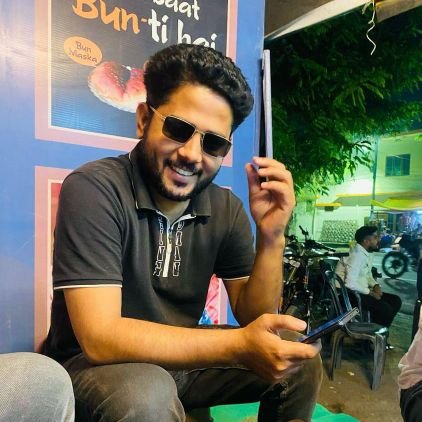 vishentiwari00's profile picture. 