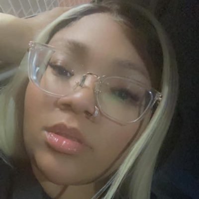 Mom to The Clear Girls 💕 Britain Noelle 🇬🇧 Loren Taylor ❤️ SC