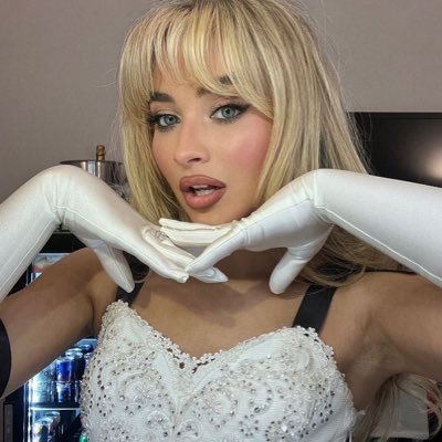 jubscameronn's profile picture. 𝚝𝚑𝚎 𝚜𝚞𝚗, 𝚝𝚑𝚎 𝚖𝚘𝚘𝚗 𝚊𝚗𝚍 𝚝𝚑𝚎 𝚝𝚛𝚞𝚝𝚑