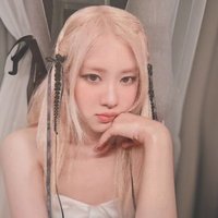 k (@flwersooya) 's Twitter Profile