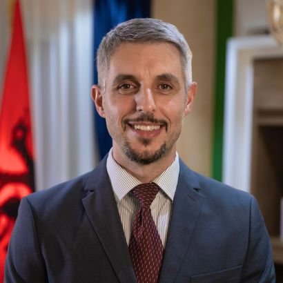 Shefi Kabinetit të Kryetarit të Komunës së Preshevës/ Chief of Cabinet of Municipality of Presevo