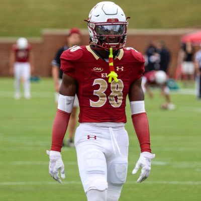 Darren J Hamilton | class of ‘27 | ATH 5’11 180🏈 |Elon University|Instagram:@__8live