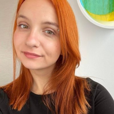 akiresialga's profile picture. Future enseignante. Je me parle toute seule (ici, là, pas dans vraie vie)