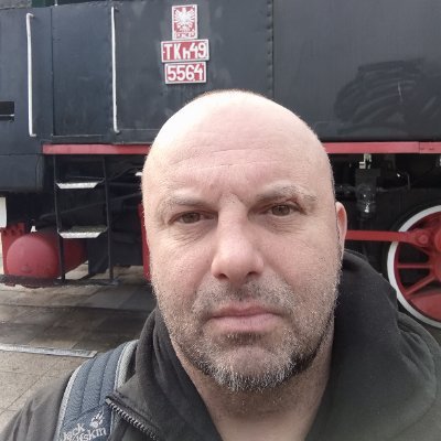 PiotrLasota12's profile picture. Witam 😁😁