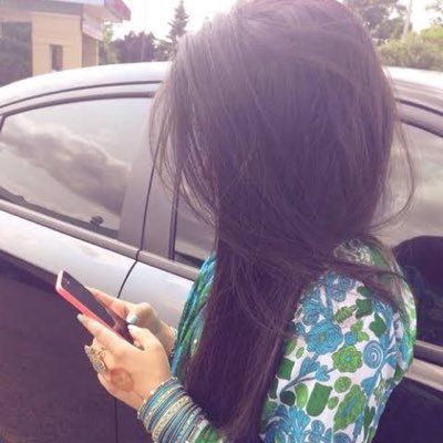 SukanyaRavi256's profile picture. 