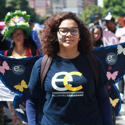 Sría Nacional Asuntos Ambientales @EnCiudadanoVzla 🇻🇪
SubDir Nal. Ambiente @AGloJoven_Ve
ExPdte CEE @etsuforula
ExConsejeraFCFA🌳
#Endometriosis 💛
Gratitud🙌
