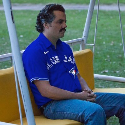 KK_Leafs26's profile picture. #Leafsforever // Overall dumbass, don’t take it too serious // get pucks in deep, be happy, and enjoy the ride