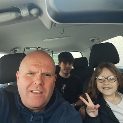 Ex Royal Navy, current dogs body, All things Cardiff ⚽. 31/92