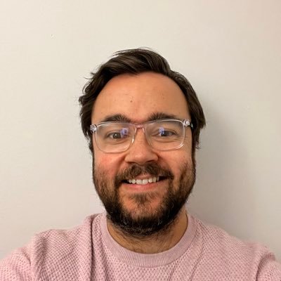 yorkiecornish's profile picture. Linguist 🇪🇸🇮🇹🇫🇷🇵🇹🇩🇪 Hull City 🐯 ⚽️ 🖤🧡Hull FC 🏉⚫️⚪️ Golfer🏌️⛳️Snooker Player 🎱 Fans Panel Member @humbersidesport 🎙️ 📻 📞 📱 🗣️ 🔉🎧