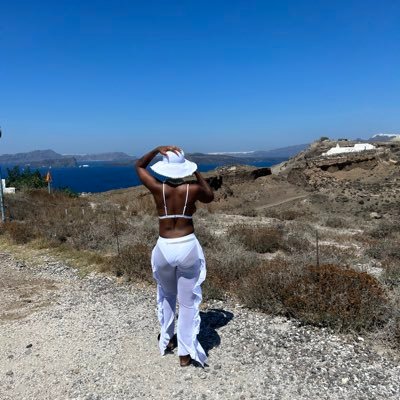 impeccableTastr's profile picture. Born a virgo IG: DM to inquire. Always have a voice for that is what builds your path ahead... .•INDECISIVE•.