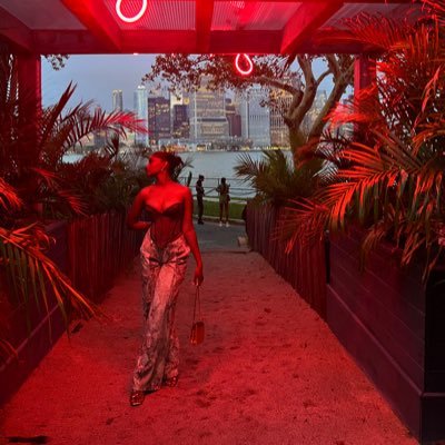 naresarazack's profile picture. A masterpiece learning to master peace 🧚🏼‍♀️