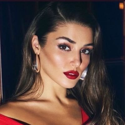 asia23q's profile picture. 