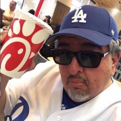 News Reporter, Photog, Podcaster, Christian, Married, Family, Dodgers, Packers, Tacos, Some Star Wars. Lost 150+ pounds. “The Truth is out There.” 🇺🇸 🇺🇸