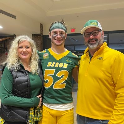 NathanielStaeh's profile picture. @ndsufootball Linebacker #52