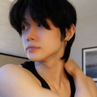 리안. (@bigwvae) 's Twitter Profile