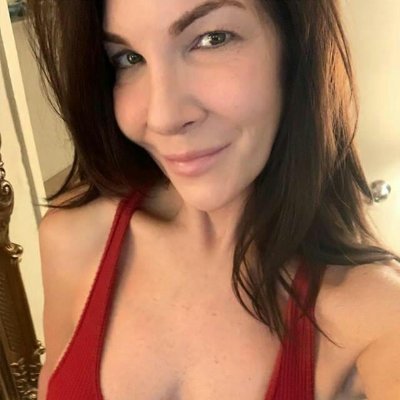 LovettPeac95565's profile picture. 