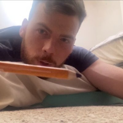 kam1am's profile picture. Founder/editor @nydumbo
Author, Birthweek of a Hikikomori