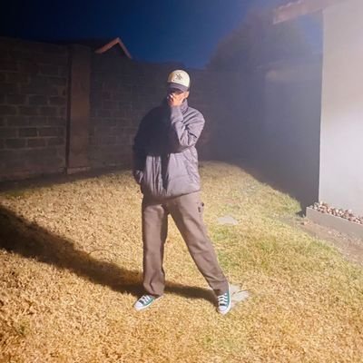 geniusidiot72's profile picture. IG: @__genius_idiot
Xhosa
@Manchester City