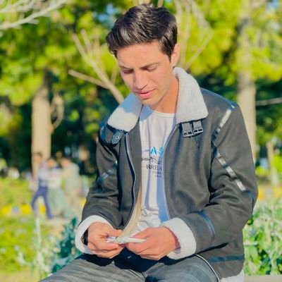 Khaksar211's profile picture. Student