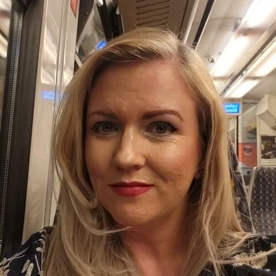 RachelBird9's profile picture. 