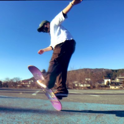 Free style sk8 主にフリスタやってます 好きなトリック キャスパー #スケートボード #フリースタイル #m80 (▔•ω•▔)フリスタに興味ある方 フリスタに関しての相談など 私がいつもお世話になってるショップ#m80さんです 下記リンクからどうぞ☆