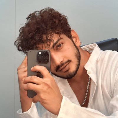 Being_Naddy's profile picture. Source : Trust me Bro 😎