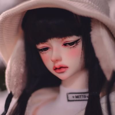 AmHK_bjd's profile picture. 현 / 2n / BJD 🐈 / 뮤지컬 / 미디어 / 언팔은 오류 또는 실수 입니다. 이야기 해주시면 너무 감사해요ㅠ
 *현재 팔로 상관없이 랜덤으로 알람이 안옵니다.