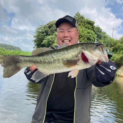 日々釣りのことばかり考えている整骨院で働いている釣り馬鹿です！ロッドはレジットデザインとスペルバウンドコア！リールは、DAIWAを使用しております。 よく行く釣り場は房総リザーバー、新利根川、榛名湖、上野沼です。皆様宜しくお願い致します。