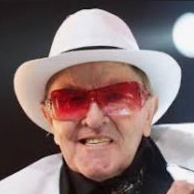 PoussinAff's profile picture. Ads & Cigs