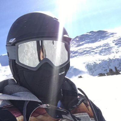 r3t4rdestroyer's profile picture. 